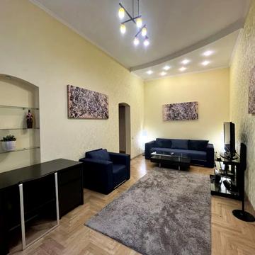 Євгена Чикаленка вул. (Пушкінська), 21-Б