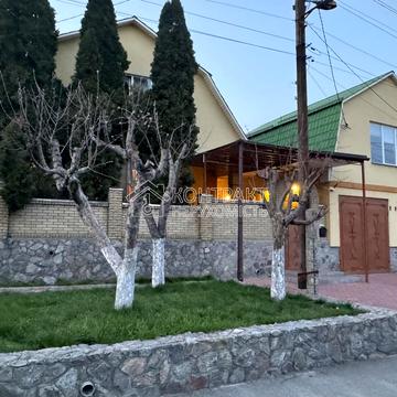 Технічний пров., 18