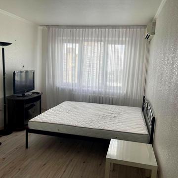 Пантелеймона Куліша вул. (Челябінська), 17