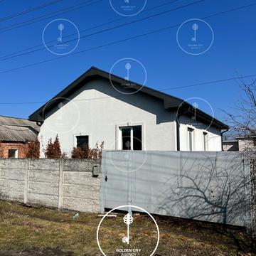 Семафорна вул., 4