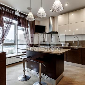 Андрія Верхогляда вул. (Михайла Драгомирова), 3