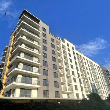 Володимира Івасюка вул., (Будинок 1)