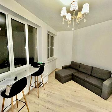 Виконкомівська вул., 24-Б