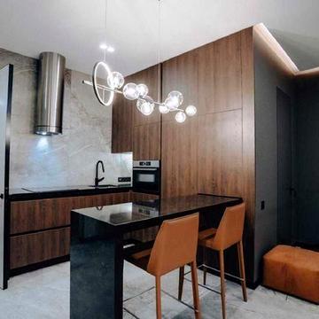 Саперне Поле вул., 3