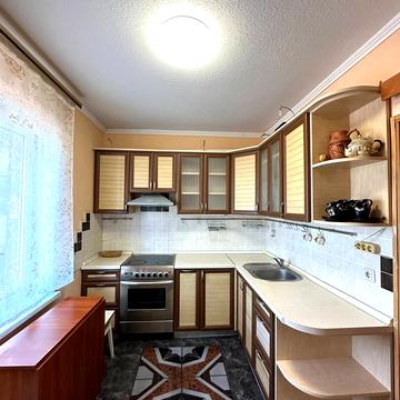 Академіка Палладіна просп., 13