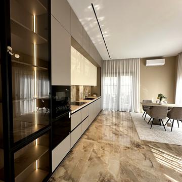 Собранецька вул., 86