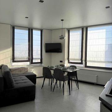 Причальна вул., 12