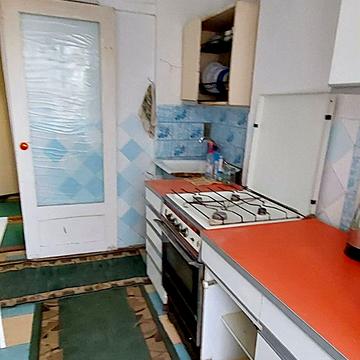 6-та Слобідська вул., 47