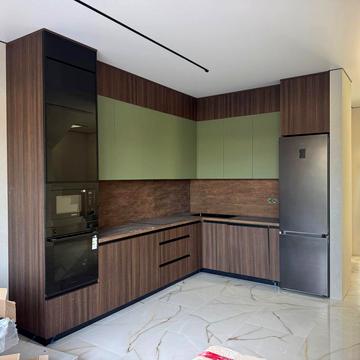 Виноградна вул.