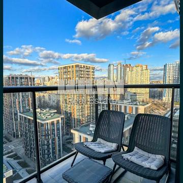 Предславинська вул., 40