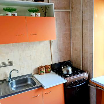 Олександра Попова вул., 14