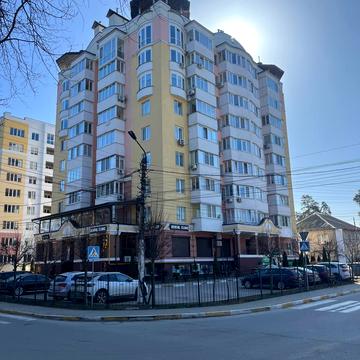 Ярослава Мудрого вул., 10/1