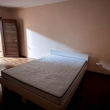 Ревуцького вул., 54