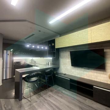 Херсонська вул., 9-Б