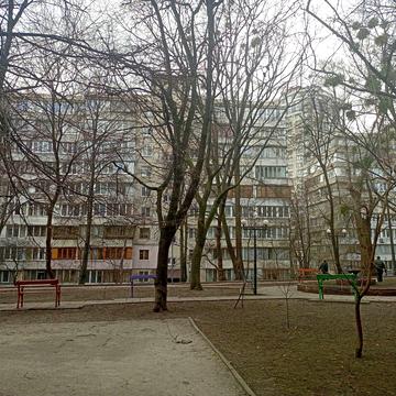 Євгена Коновальця вул. (Щорса), 37