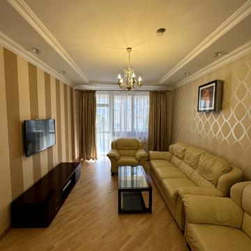 Політехнічна вул., 14