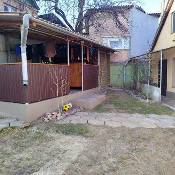 Артезіанський пров., 7