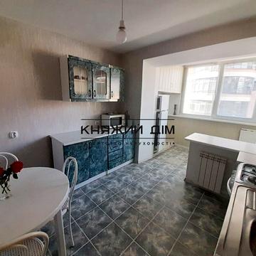 Олександра Кониського вул., 16