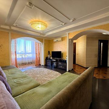 Народної Волі вул., 1а