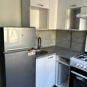 Богдана Хмельницького просп. (Героїв Сталінграда), 32