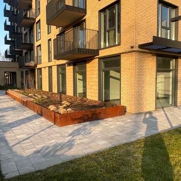 Володимира Антоновича вул. (), 21а