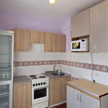 Олександри Екстер вул. (Марини Цвєтаєвої), 12