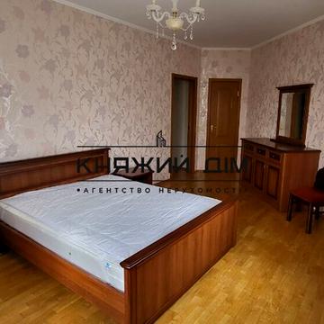 Голосіївська вул., 13-Б