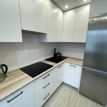 Теофіла Окуневського вул., 3