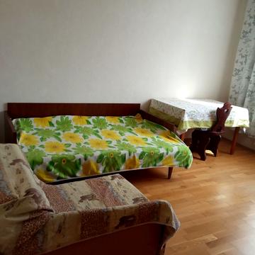 Здолбунівська вул., 9-Б