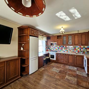 Гусовського вул., 4