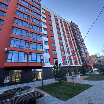 Августина Волошина вул., (Будинок 2)