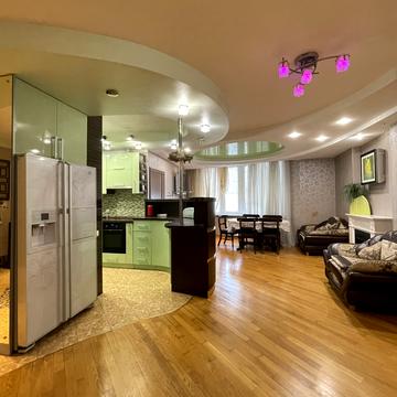 Дніпровська набережна вул., 19-В