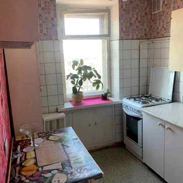 Ялтинська вул., 9-А