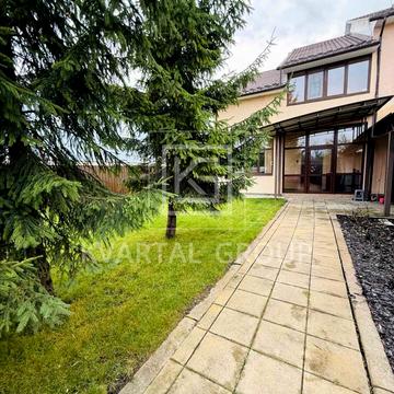 Озерна вул., 9