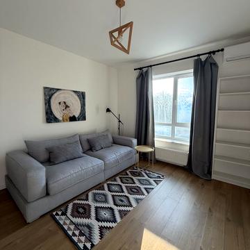 Павла Лі пров. (Московський), 2-А