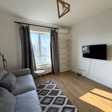 Павла Лі пров. (Московський), 2-А