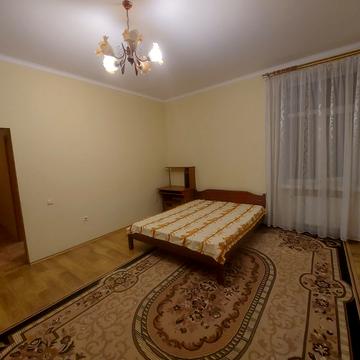 Левітана вул., 141