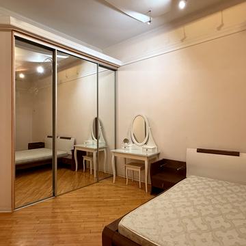 Французький бульв., 11а