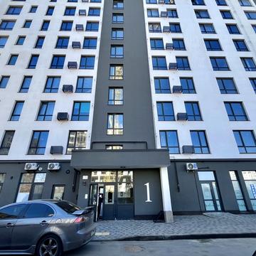 Красносільського вул., 43