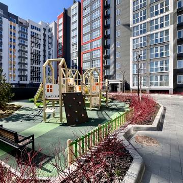 Незалежності вул., 7-Б