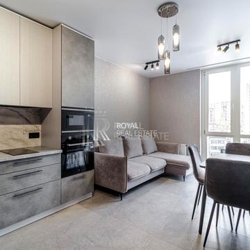 Мокра вул. (Кудряшова), 8-Б