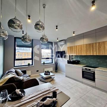 Ділова вул. (Димитрова), 1/2