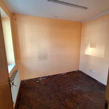 Злуки просп., 27