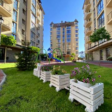 Молодіжна вул., 5-Б