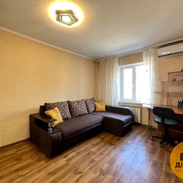 Архітектора Вербицького вул., 13