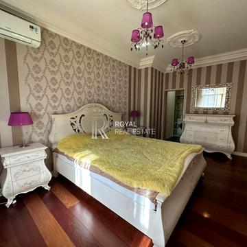 Старонаводницька вул., 6-Б