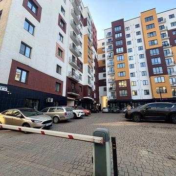 Незалежності вул., 115а