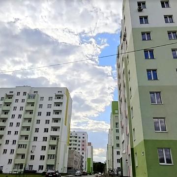 Миру вул., 43