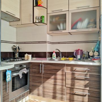 Михайла Грушевського просп., 155