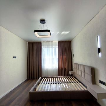 Миру вул., 100-А